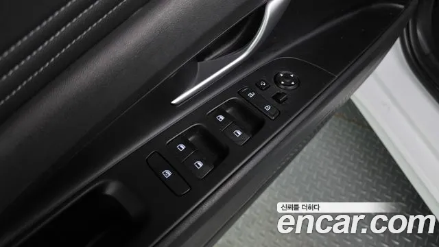 Hyundai Avante CN7 — Фото автомобиля 30