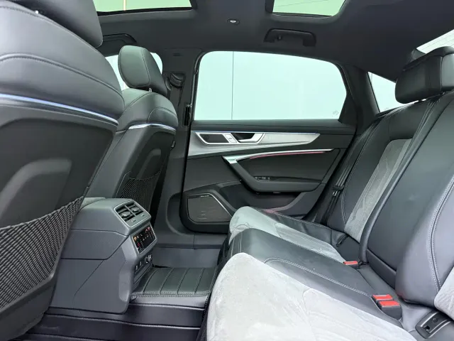 Audi A6L — Фото автомобиля 9