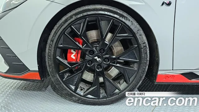Hyundai AVANTE — Фото автомобиля 5