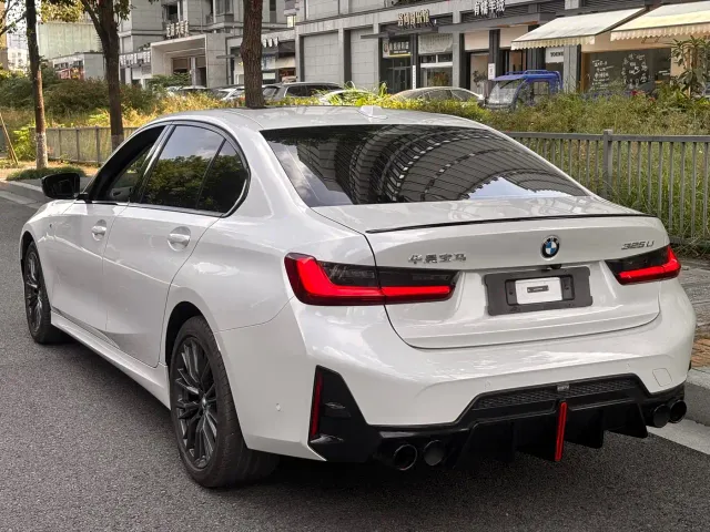 BMW 3 Series — Фото автомобиля 15