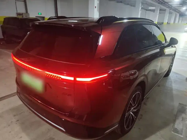 Xpeng G9 — Фото автомобиля 6