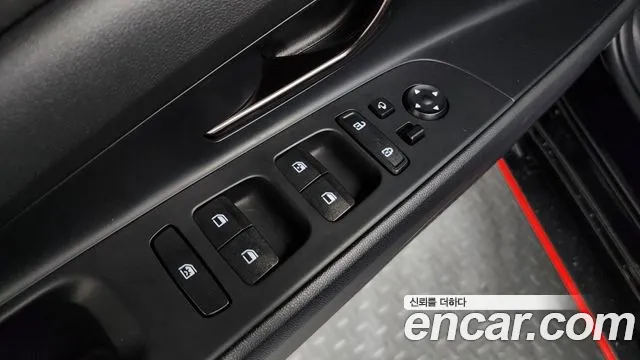 Hyundai AVANTE — Фото автомобиля 24