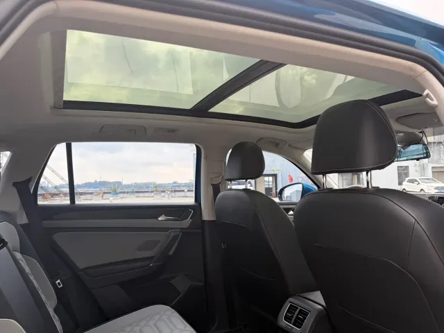Volkswagen Tayron GTE Plug-in Hybrid — Фото автомобиля 26
