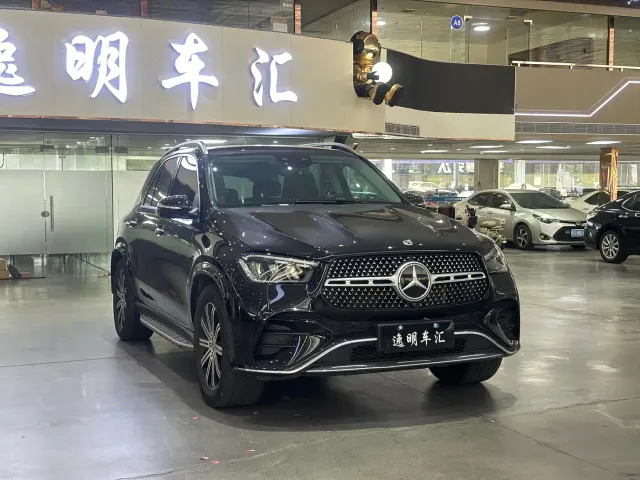 Mercedes-Benz GLE-Class — Фото автомобиля 3