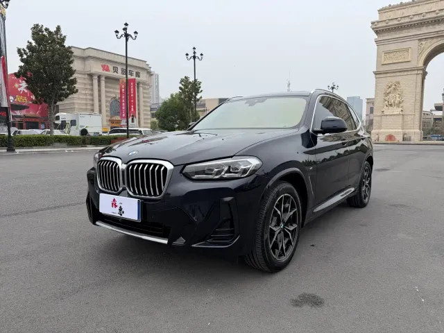 Фотография автомобиля — BMW X3
