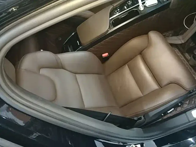 Volvo S90 — Фото автомобиля 24