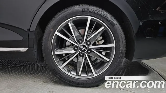 Hyundai Grandeur — Фото автомобиля 21