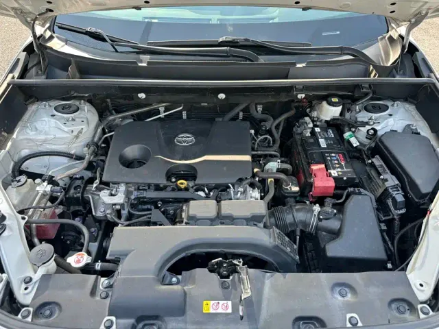 Toyota RAV4 — Фото автомобиля 20