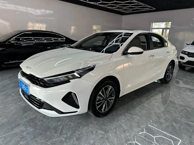 Kia K3 — Фото автомобиля 2