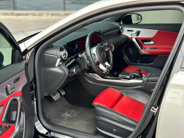 Mercedes-Benz A-Class AMG — Фото автомобиля 10