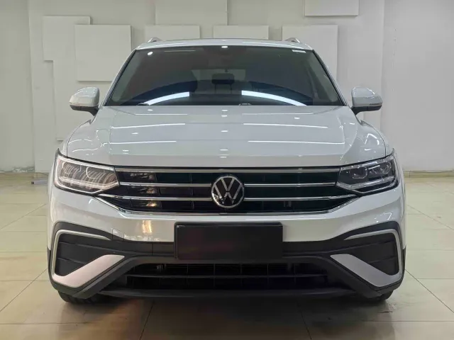 Volkswagen Tiguan L 2023 280TSI 2WD Trend Limited Edition — Фото автомобиля 2