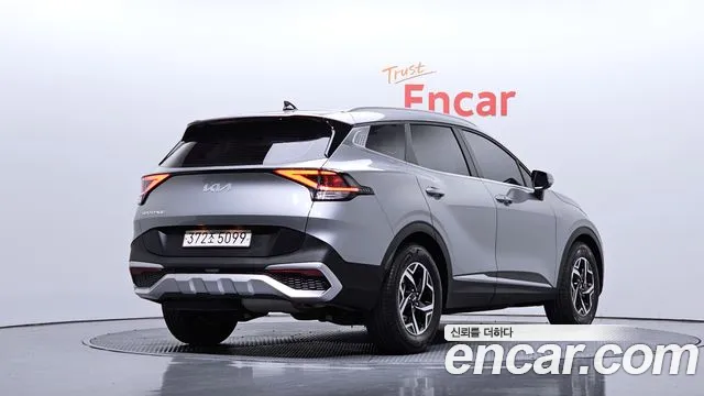 Kia Sportage Sportage 5-е поколение Дизель 2.0 2WD — Фото автомобиля 2