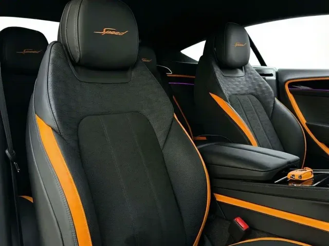 Bentley Continental Plug-in Hybrid — Фото автомобиля 8