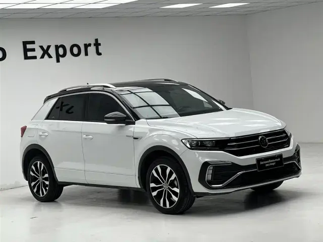 Volkswagen T-Roc — Фото автомобиля 3