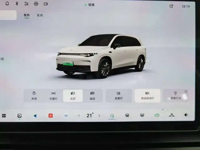 Leapmotor Leapmotor C10 2024 210 Smart Edition — Фото автомобиля 21