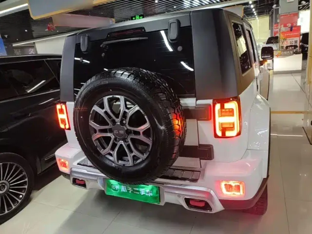 BAIC BJ40 — Фото автомобиля 5