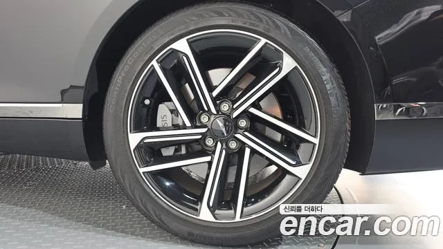 Genesis G80 RG3 — Фото автомобиля 21