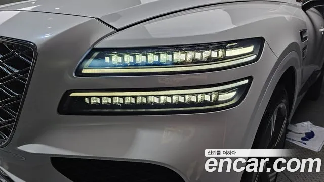 Genesis GV80 — Фото автомобиля 21