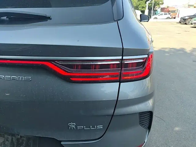 BYD Song PLUS — Фото автомобиля 7