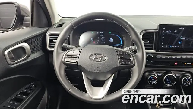 Hyundai Venue — Фото автомобиля 19
