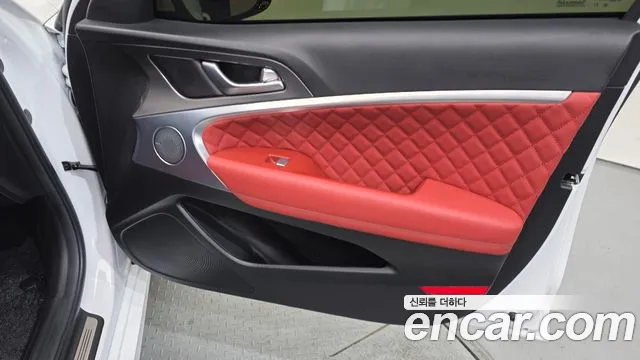 Genesis G70 Новый G70 Бензин 2.5T 2WD — Фото автомобиля 24