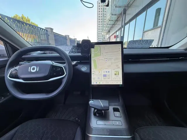 Changan Qiyuan A05 — Фото автомобиля 7
