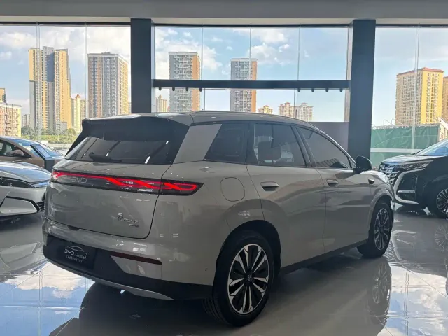 BYD Yuan PLUS — Фото автомобиля 8