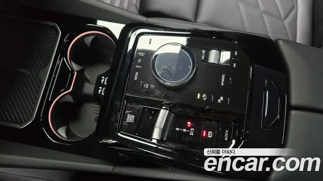 BMW 5-Series — Фото автомобиля 9
