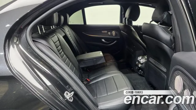 Mercedes-Benz E-Class E-класс W213 — Фото автомобиля 9