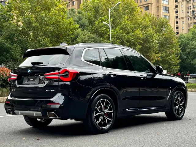 BMW X3 — Фото автомобиля 5