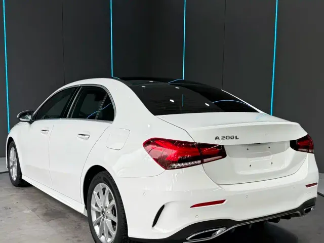 Mercedes-Benz A-Class — Фото автомобиля 6