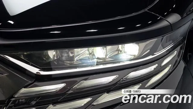 Toyota Alphard Generation 4 — Фото автомобиля 21