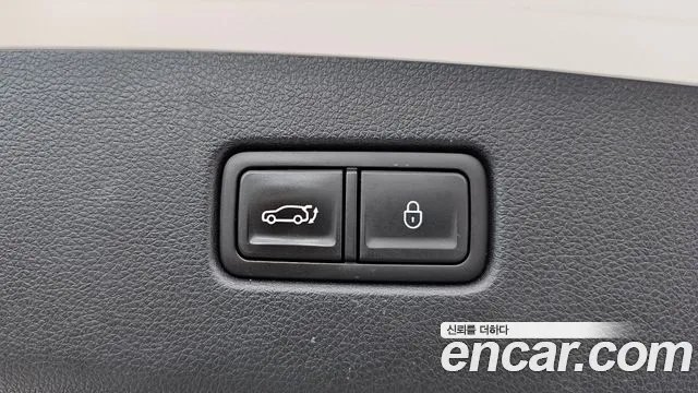 Genesis GV70 2.5T Бензин AWD — Фото автомобиля 20