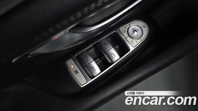 Mercedes-Benz AMG GT 4 двери 43 4MATIC+ — Фото автомобиля 27