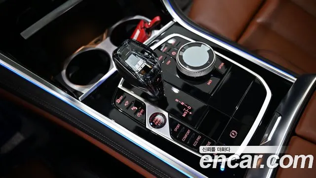 BMW 8-Series — Фото автомобиля 11