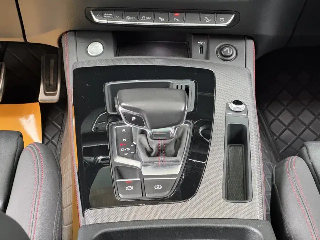 Audi Q5L — Фото автомобиля 13