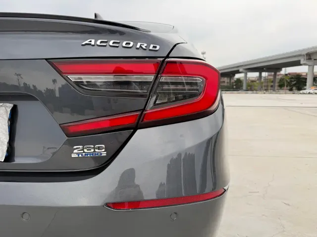 Honda Accord — Фото автомобиля 22