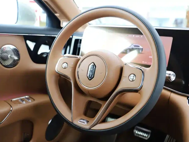 Maextro S800 — Фото автомобиля 21