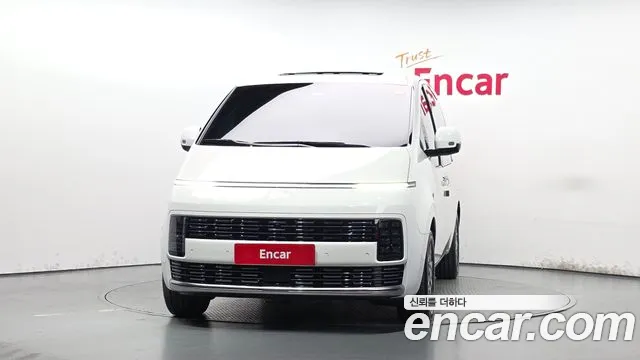 Hyundai Staria Staria (New) — Фото автомобиля 3