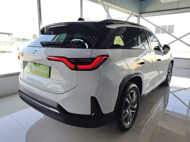 NIO NIO ES6 2022 Model 75kWh Sport — Фото автомобиля 6