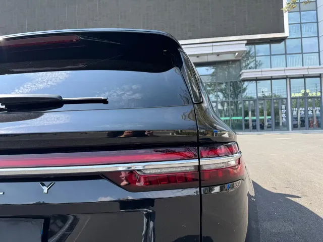Geely Xingyue L — Фото автомобиля 6