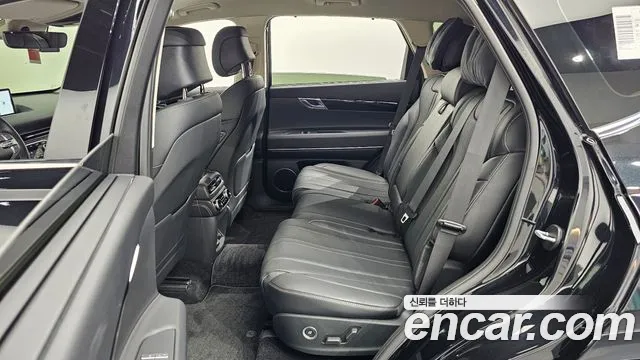 Genesis GV80 2.5T Бензин 2WD — Фото автомобиля 11