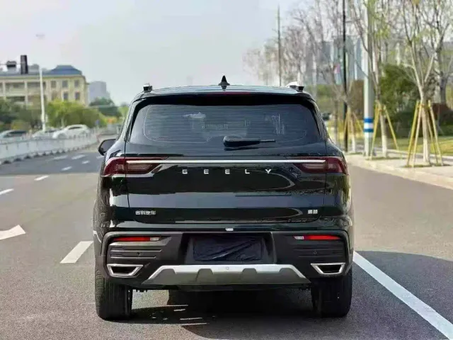 Geely Haoyue — Фото автомобиля 8