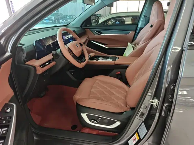 Changan CS75 Plus — Фото автомобиля 14