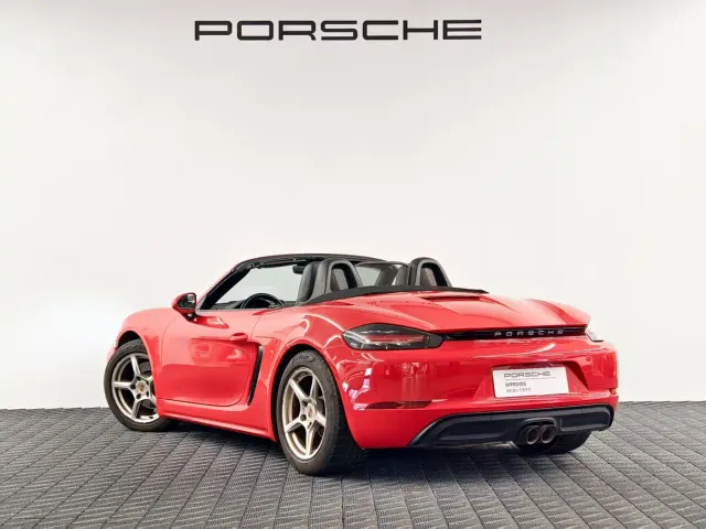 Porsche 718 — Фото автомобиля 4