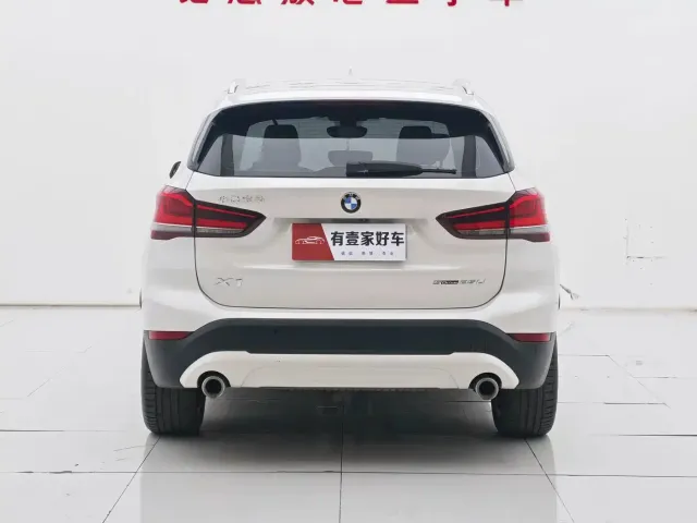 BMW X1 — Фото автомобиля 5