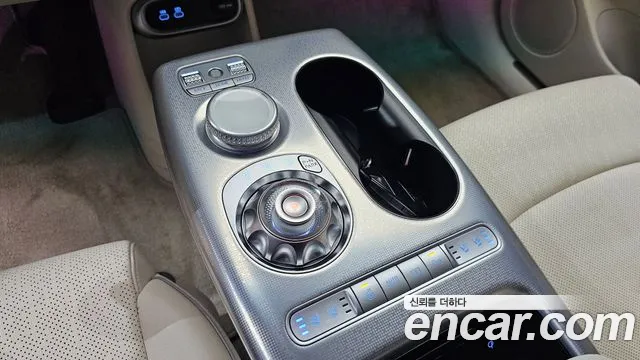 Genesis GV60 — Фото автомобиля 9