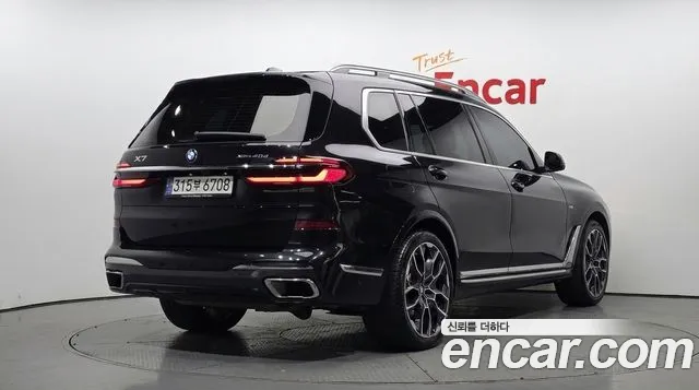 BMW X7 G07 — Фото автомобиля 2