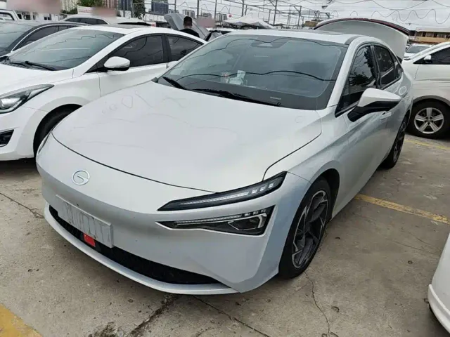 Фотография автомобиля — GAC Aion S MAX
