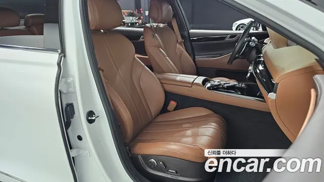 Genesis G80 RG3 — Фото автомобиля 26